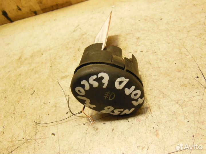 Кнопка включения/отключения (разное) Ford Escort