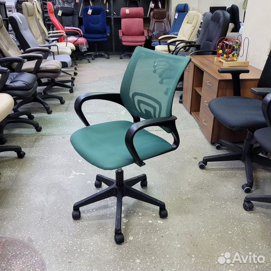 Компьютерное кресло