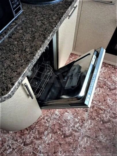 2-к. квартира, 54 м², 9/10 эт.