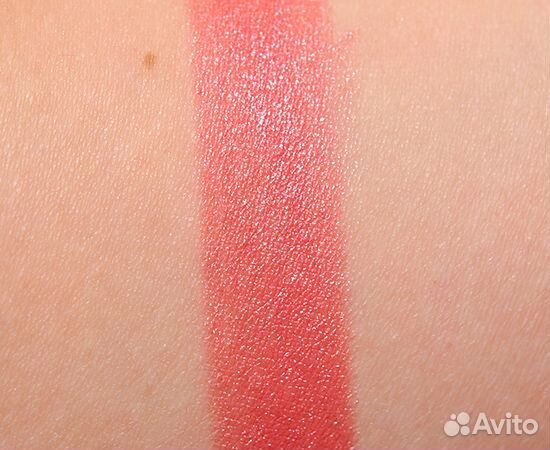 Chanel помада 428 legende