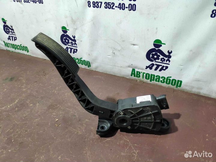 Педаль газа Hyundai l Kia