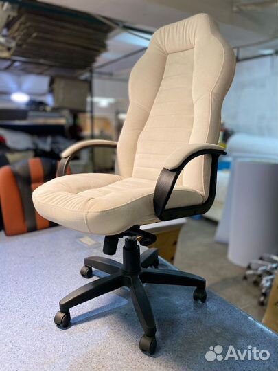 Кресло офисное