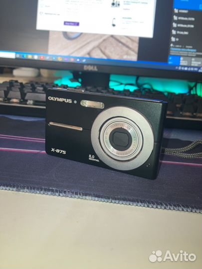 Olympus x875