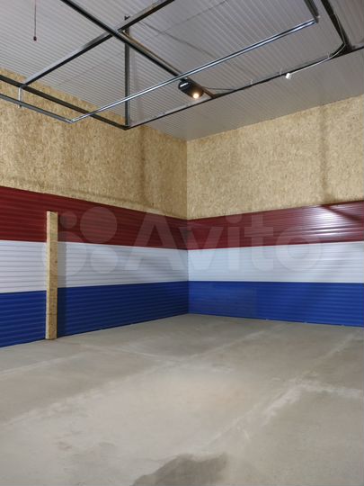 Гараж, > 30 м²