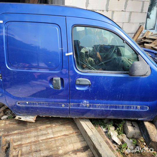 Двери на рено кангу