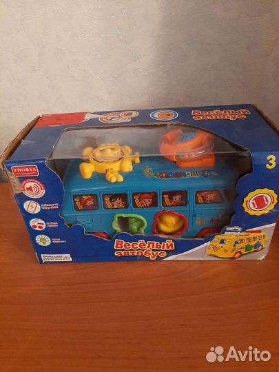 Игрушка автобус музыкальный новый