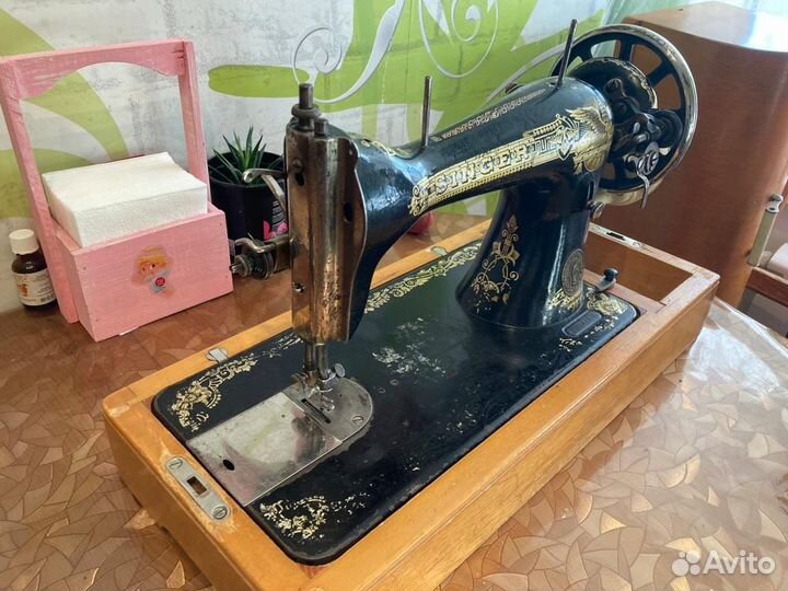 Швейная машинка singer / зингер