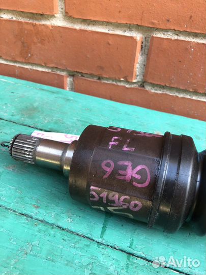 Привод правый Honda Fit