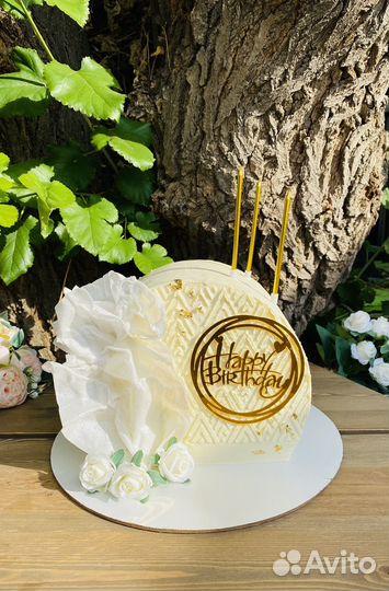 Торт на праздник