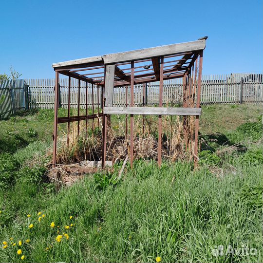 Продам тепличный каркас из металл