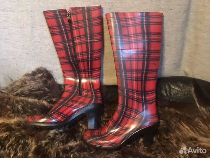 Резиновые сапоги