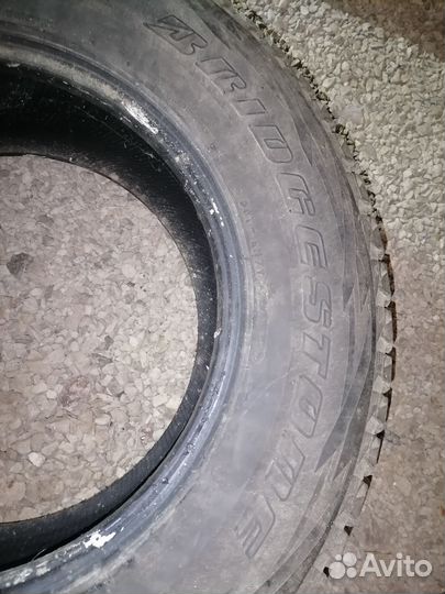 Bridgestone Blizzak DM-V1 265/65 R17