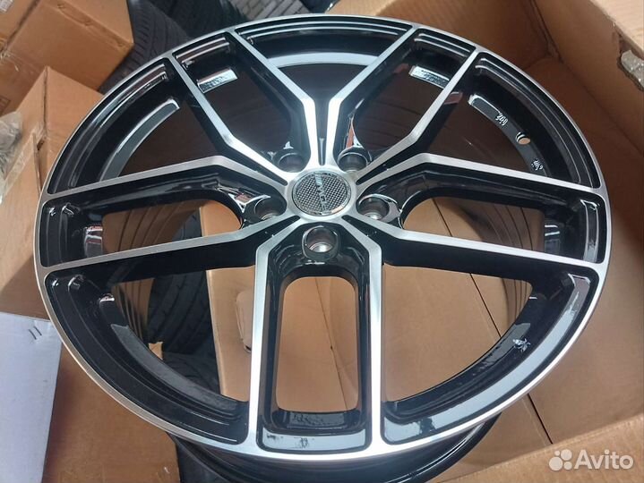 Литьё новое PDW r-19 (5x112) 4 шт