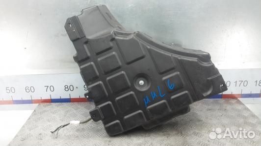 Сабвуфер jeep grand cherokee WK2 (MML06Q101)