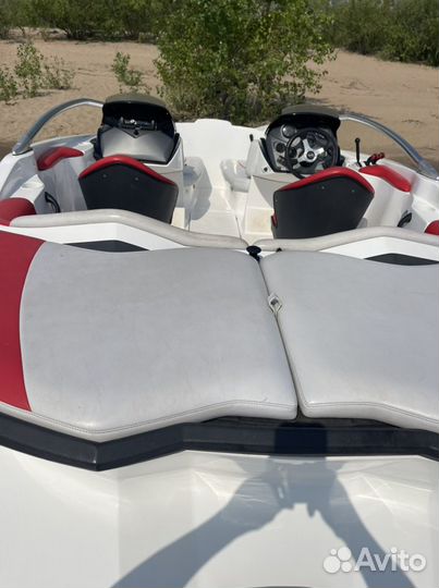 BRP Sea-Doo Speedster 200