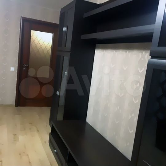 2-к. квартира, 56 м², 8/12 эт.