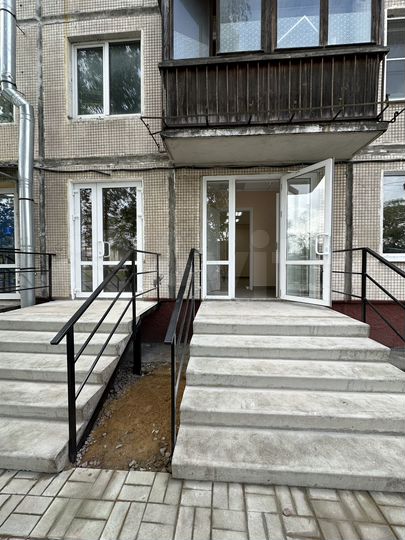 Сдам торг.помещение 28.2 м² Бассейная ул.,65