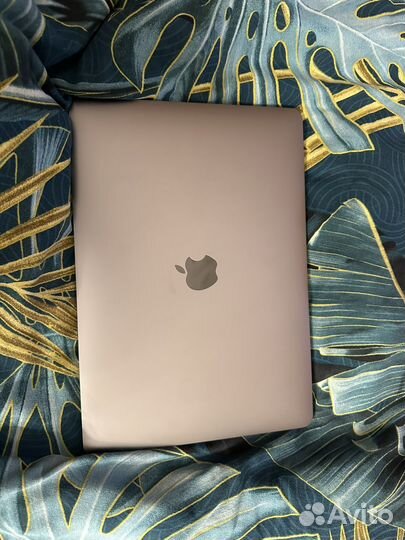 Apple MacBook air 13 2020 m1 8gb 256