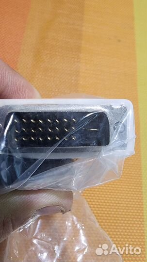 Кабель dvi, usb, питание 220в