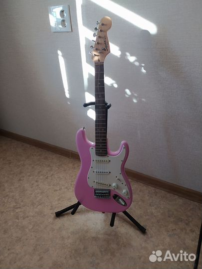 Электрогитара fender