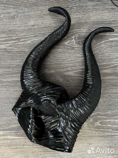 Рога Малифисенты