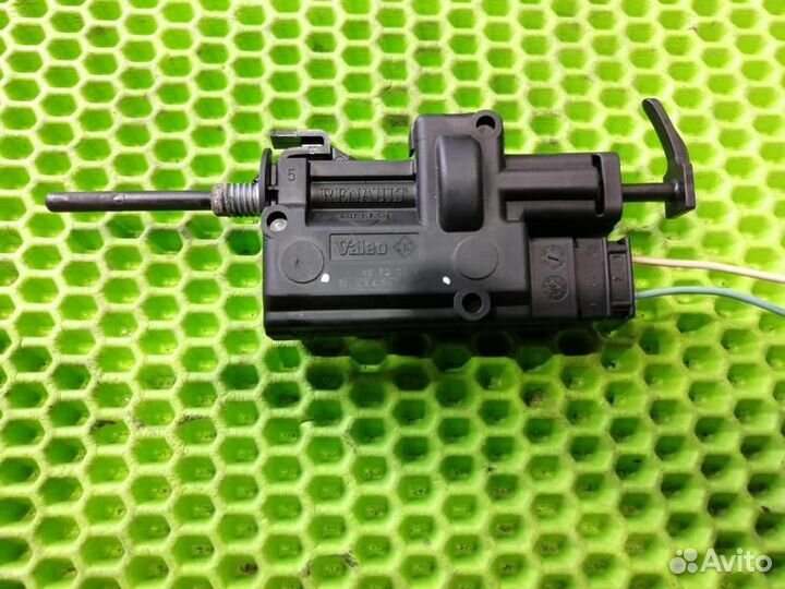 Активатор замка лючка бензобака Renault Megane 3