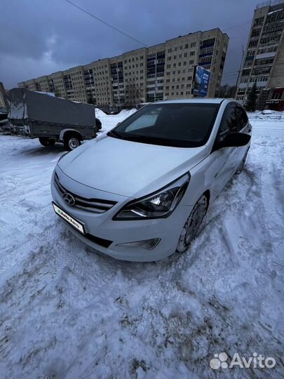 Hyundai Solaris 1.6 AT, 2015, 157 000 км