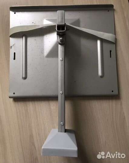 Кронштейн для телевизора поворотный