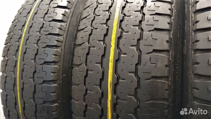 Bridgestone Dueler H/T D689 205/80 R16 104S