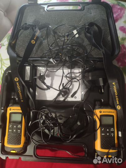 Портативная рация motorolla T80 extreme