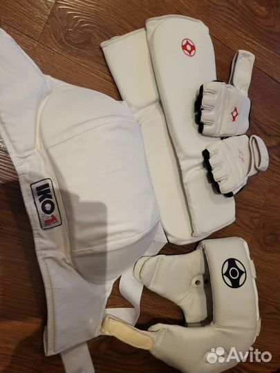 Комплект защиты для киокусинкай