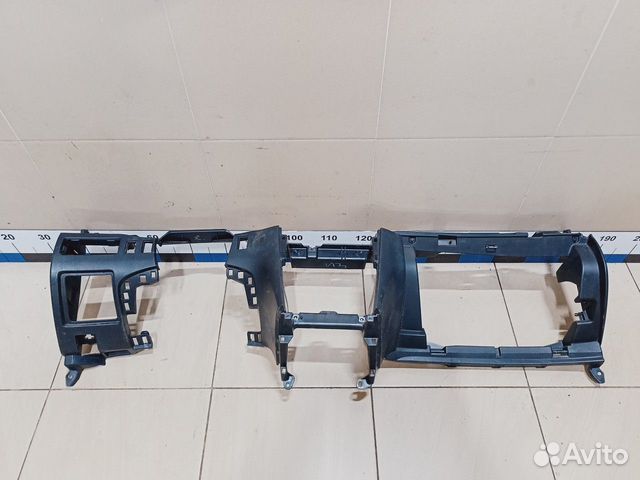 Торпедо Avensis II 2003-2008