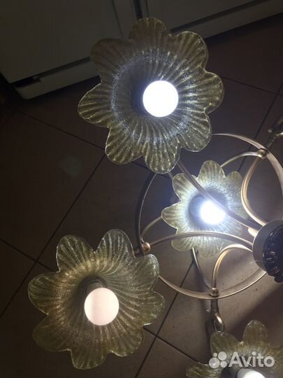 Люстра потолочная(6 плафонов) Sneha