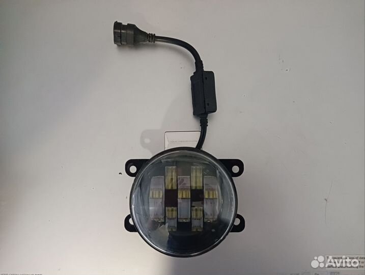 Лед туманки на гранту