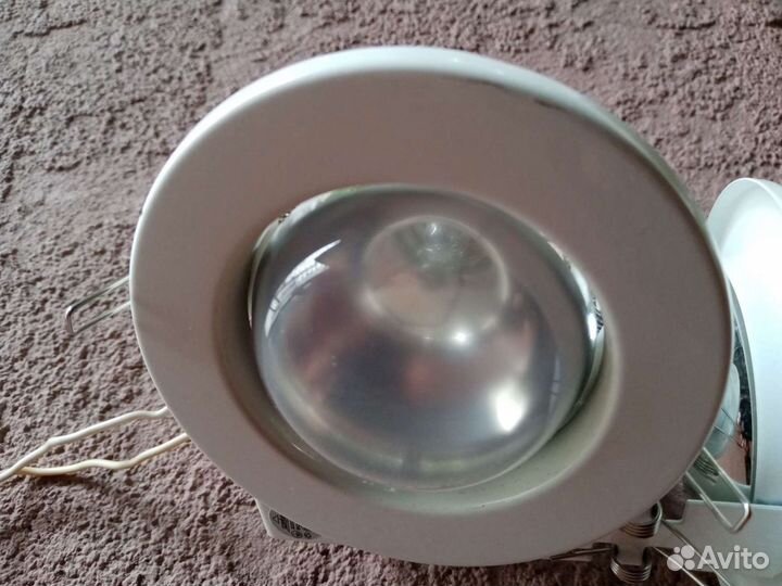 Светильник потолочный (встраиваемый)