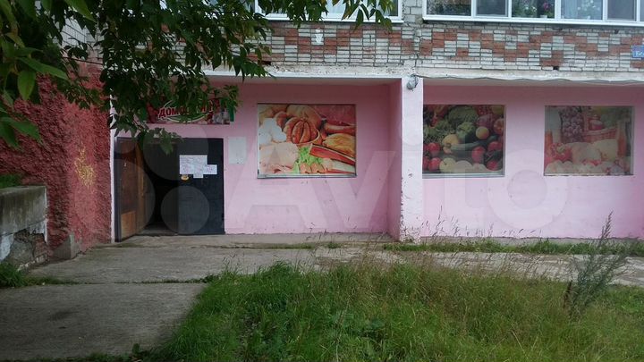 Торговая площадь, 320.8 м²