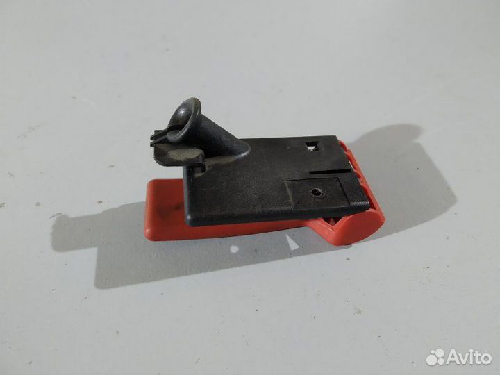 Ручка открывания капота Mercedes C-Class W204