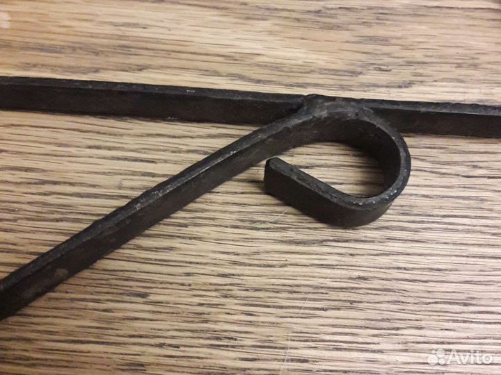 Уголки держатели