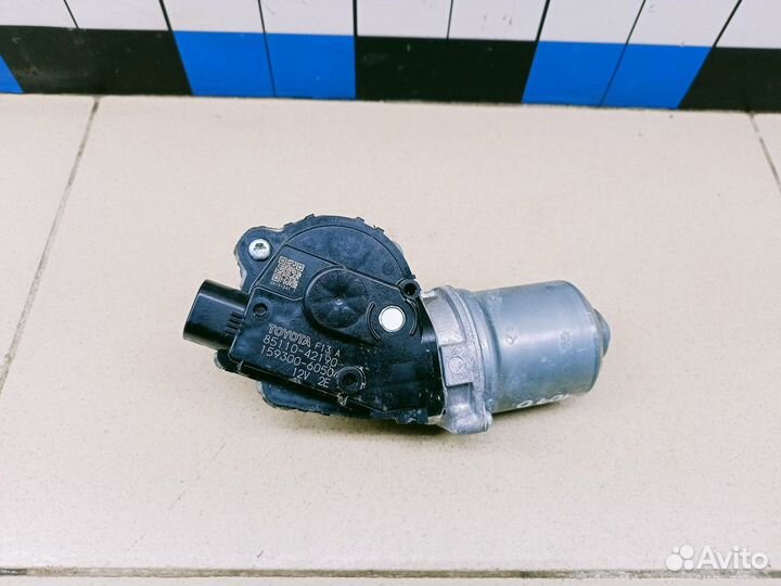 Моторчик стеклоочистителя передний RAV 4 2013
