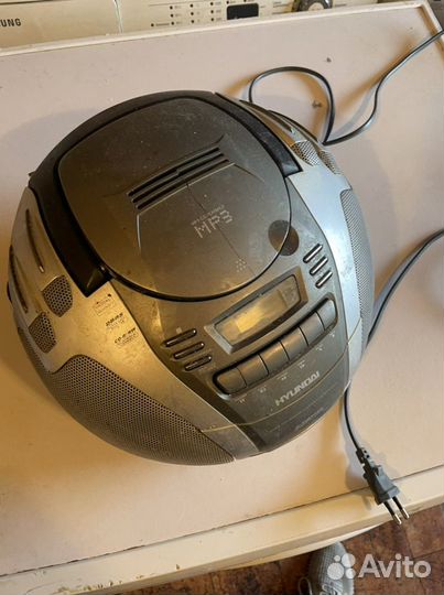 Магнитофон hyundai