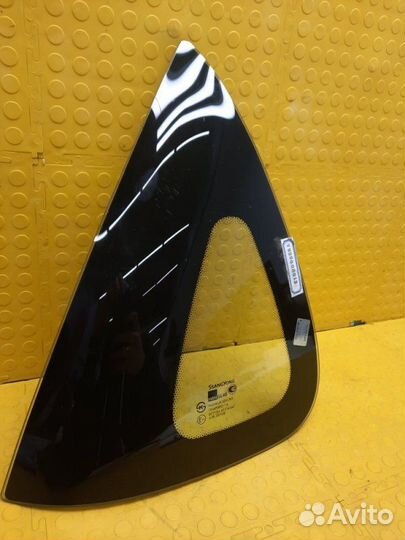 Стекло боковое заднее правое Ssang Yong Rexton