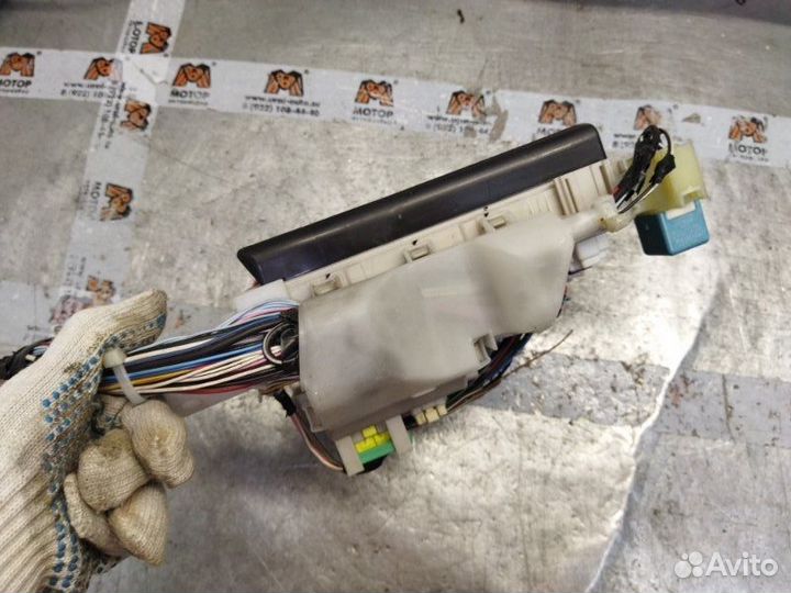 Блок предохранителей Toyota Corolla E12 1.4 4zzfe