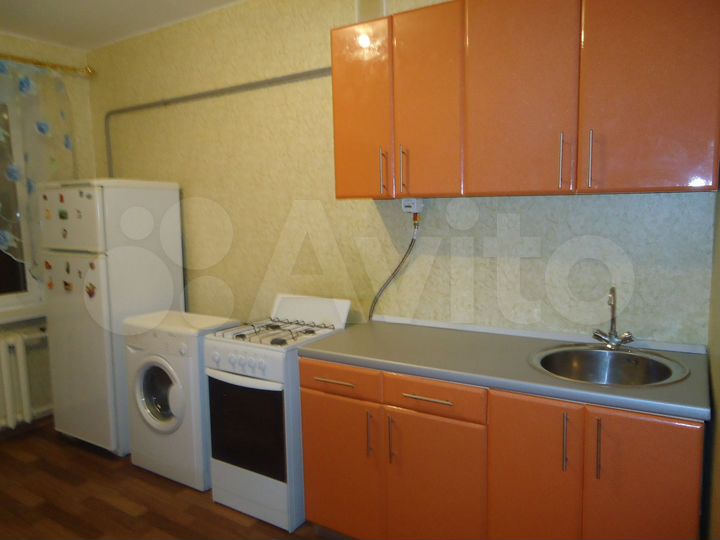 1-к. квартира, 40 м², 9/9 эт.