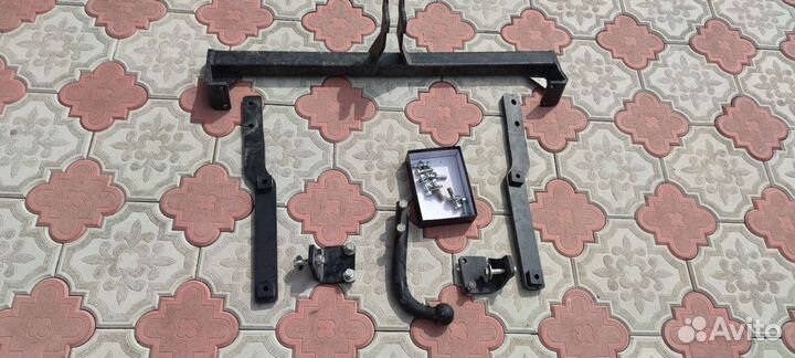 Фаркоп mercedes glk280