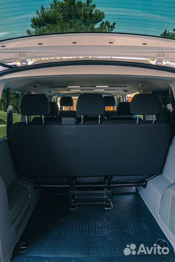 Аренда микроавтобуса с водителем