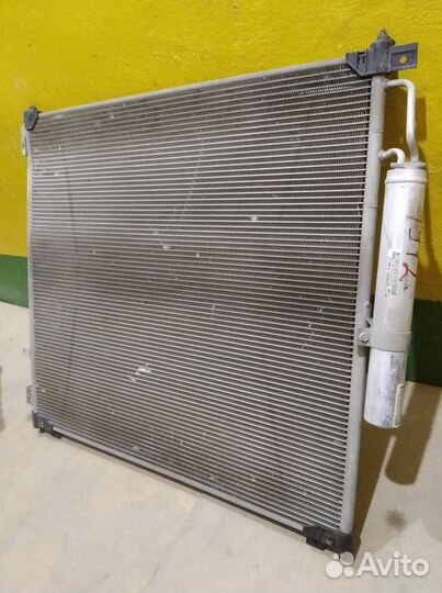 Радиатор кондиционера Land Rover Discovery 5
