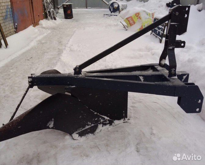 Плуг лесной для противопожарных полос пкл70