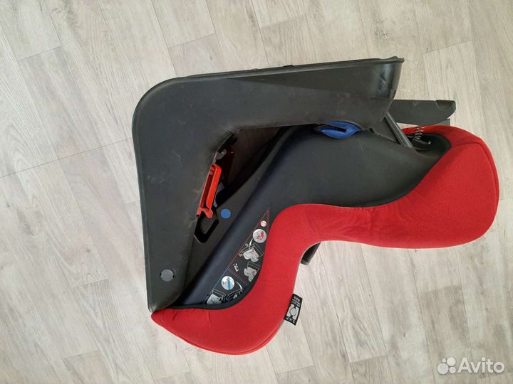Авто кресло детское inglesina