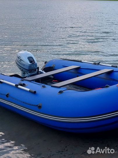 Лодка надувная с мотором