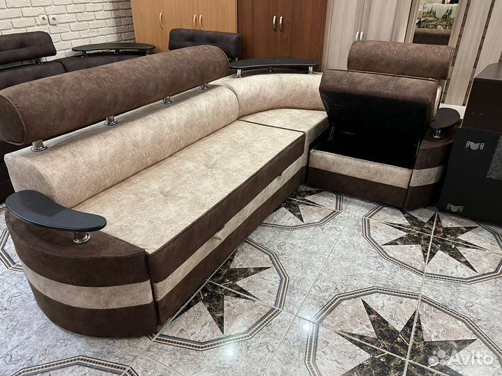 Угловые диваны новые